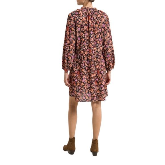 Elmirette Printed Dress - Picture 2 of 9